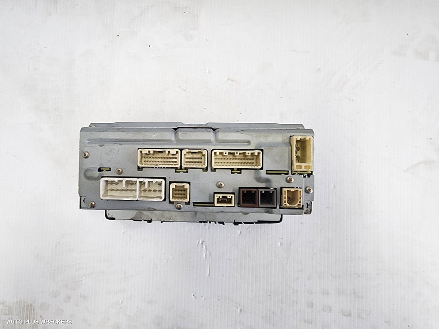 2015 Toyota Hilux Radio Cd Dvd Sat Tv