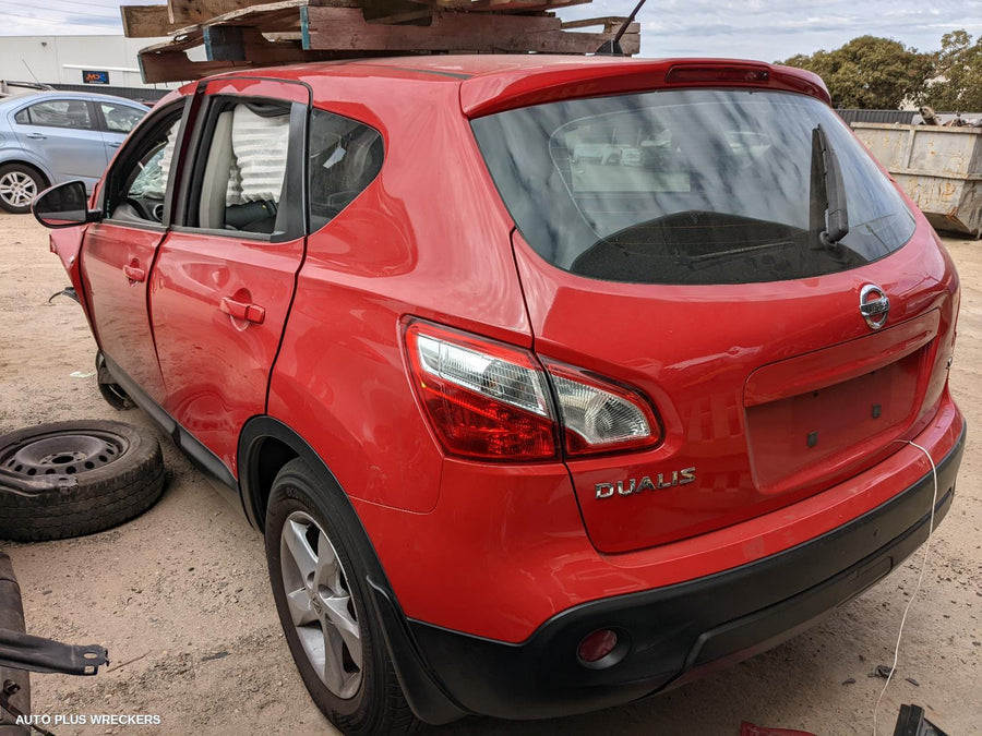 2011 Nissan Dualis Rear Bumper