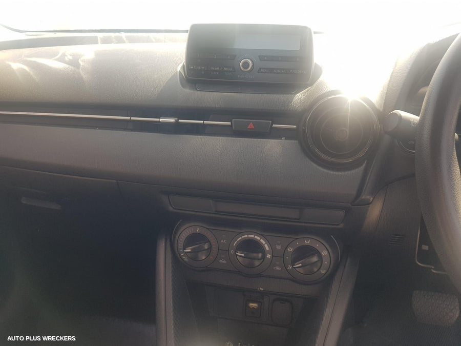 2018 Mazda 2 Heater Ac Controls