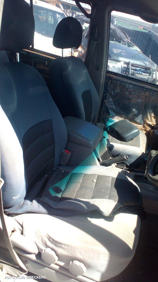 2000 Nissan Patrol Bootlid Tailgate