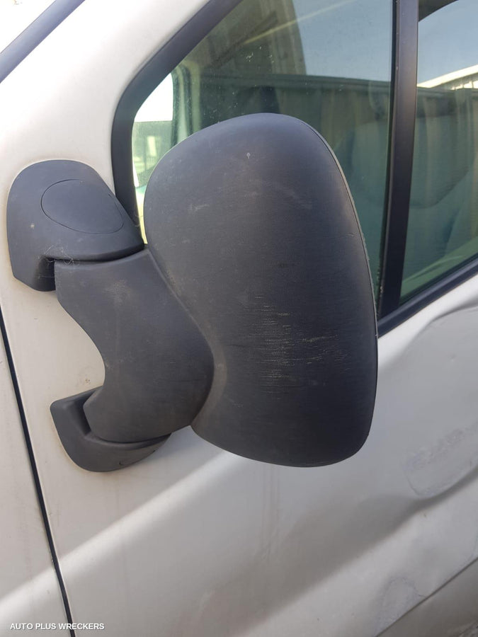 2006 Renault Trafic Right Door Mirror