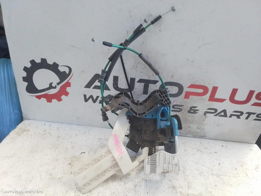 2015 Hyundai I30 Door Boot Gate Lock