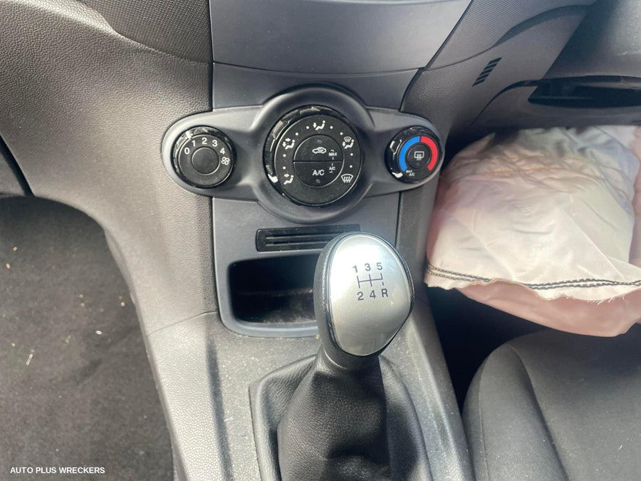 2016 Ford Fiesta Right Rear Door Window