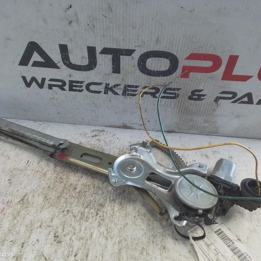 2003-2009 Toyota Prius Left Front Window Reg Motor