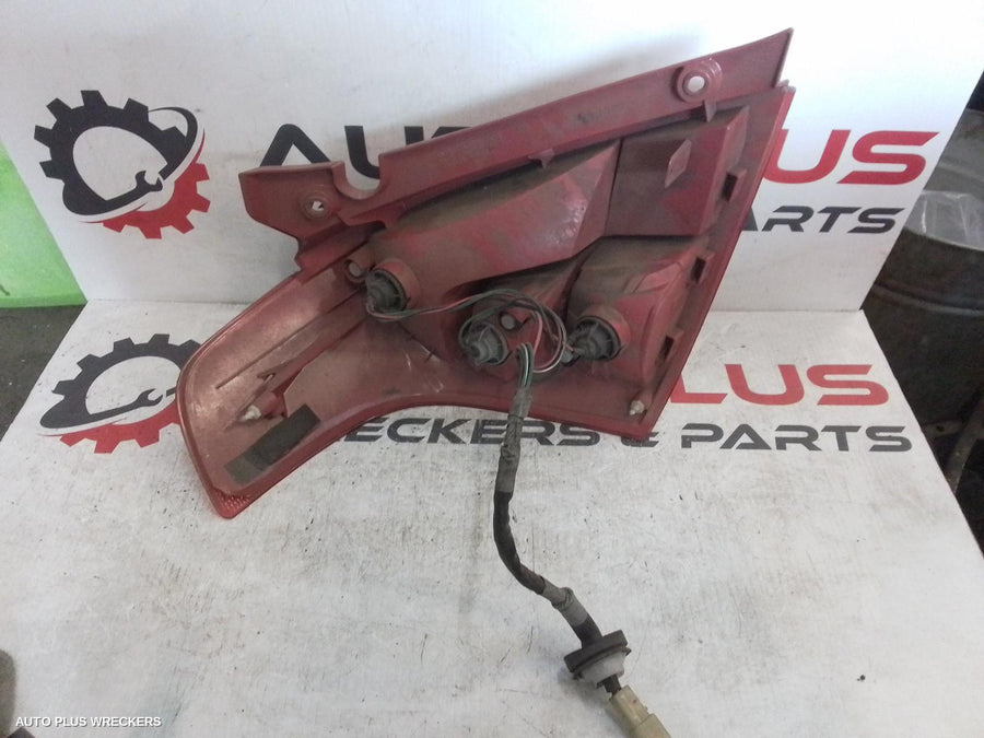 2004-2007 Suzuki Swift Right Taillight