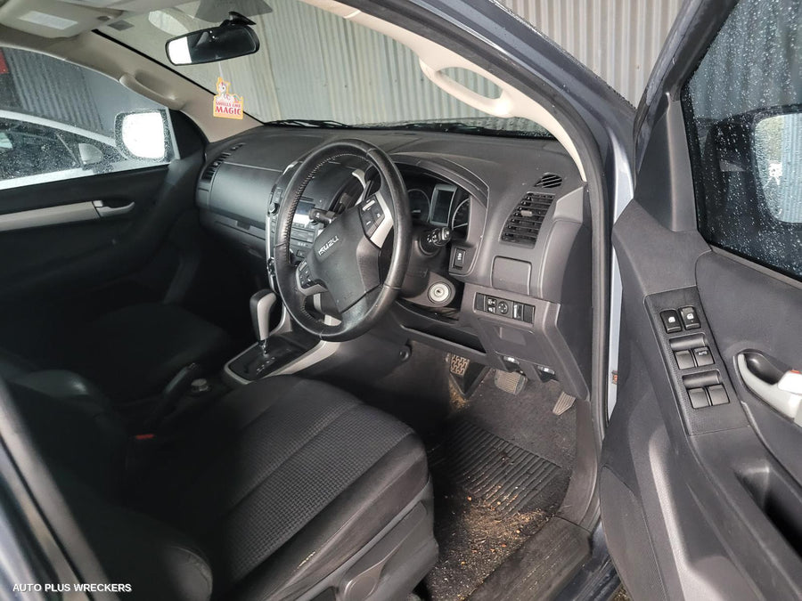 2014 Isuzu Dmax Trans Gearbox