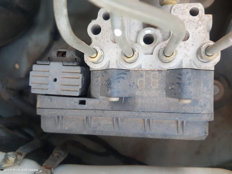 2015 Holden Colorado Left Front Window Reg Motor