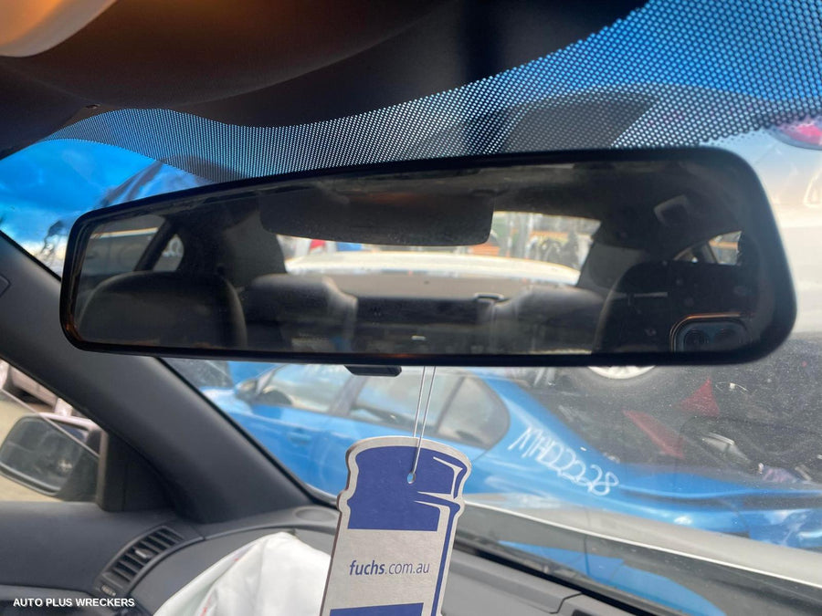 2006 Holden Commodore Right Door Mirror