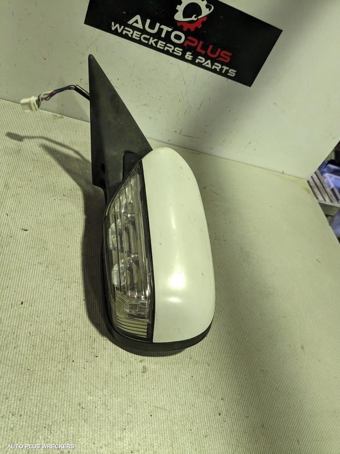 2003-2006 Subaru Liberty Left Door Mirror