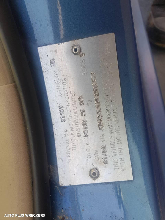 2005 Toyota Prius Left Front Door Window