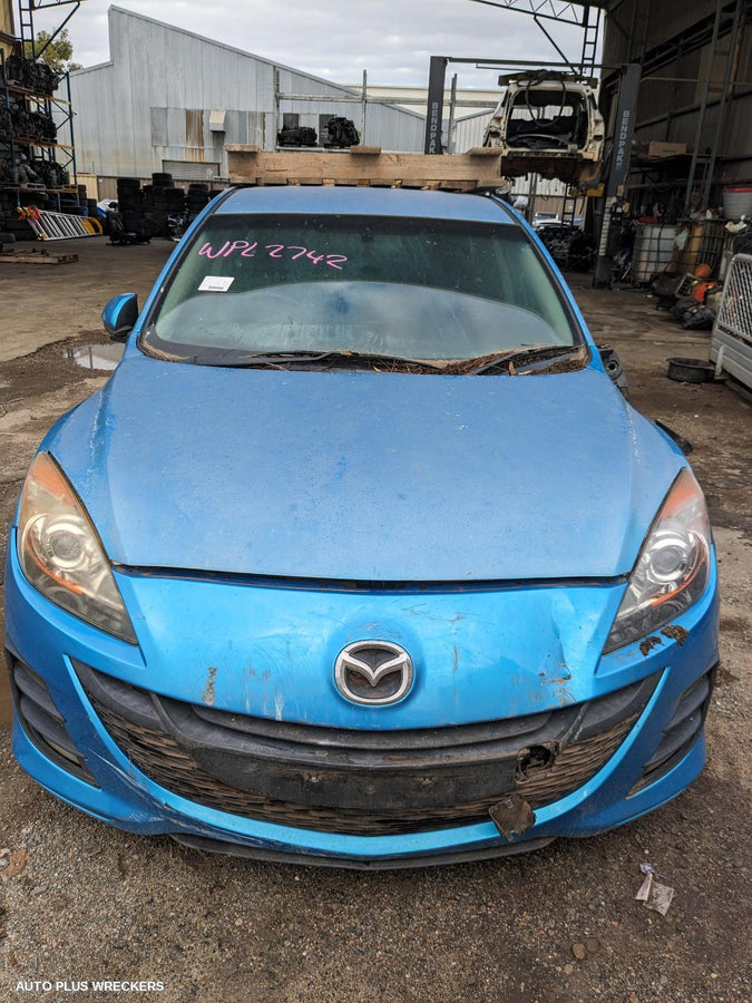 2009 Mazda 3 Left Rear Door Sliding