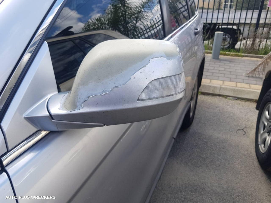 2008 Honda Crv Left Rear Door Window