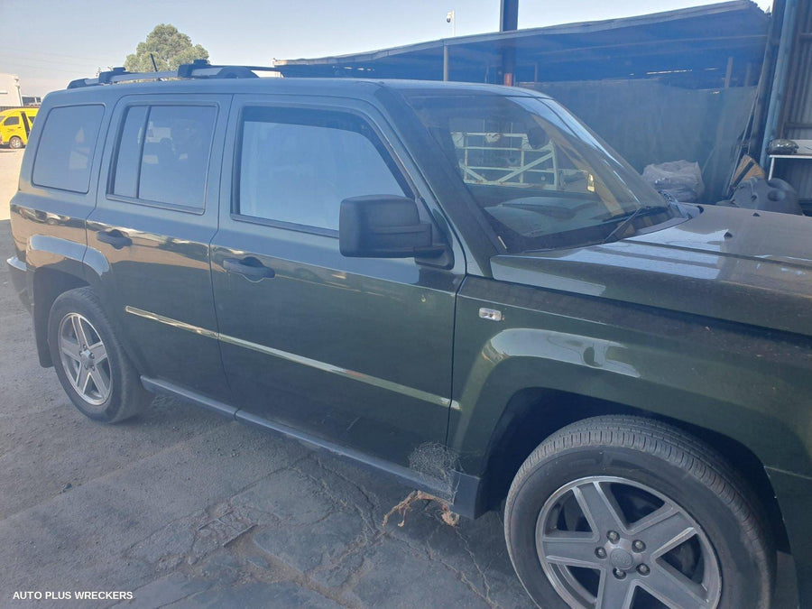 2007-2016 Jeep Patriot Left Rear Door Window