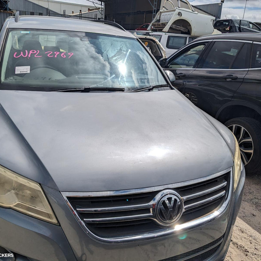 2008-2011 Volkswagen Tiguan Grille