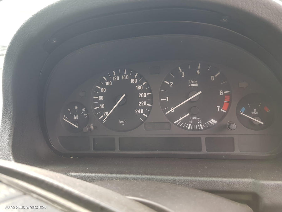 2002 Bmw X5 Right Taillight