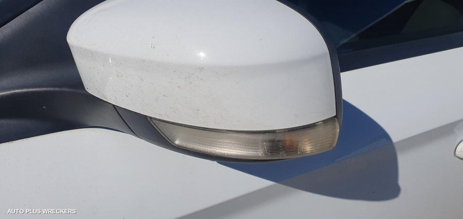 2013 Ford Mondeo Parcel Shelf