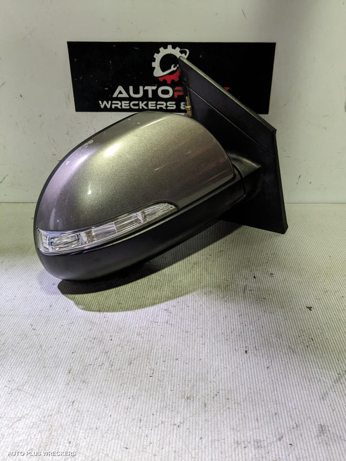 2011-2019 Ssangyong Korando Right Door Mirror