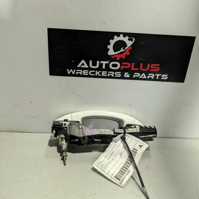 2009 Volkswagen Golf Door Handle