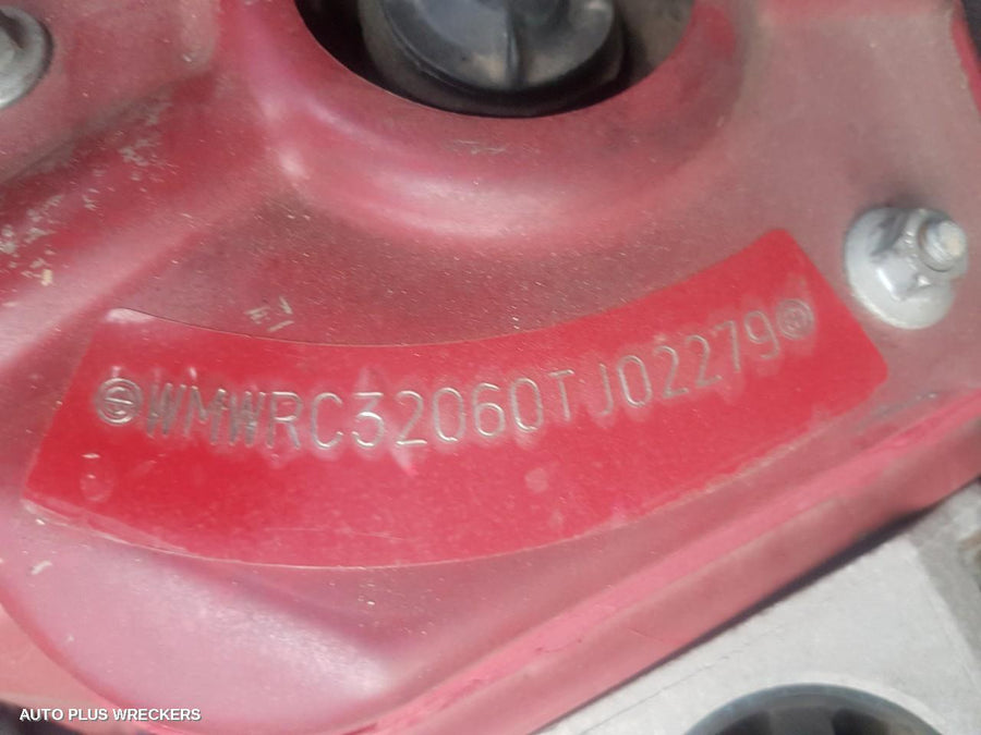 2003 Mini Cooper Left Taillight