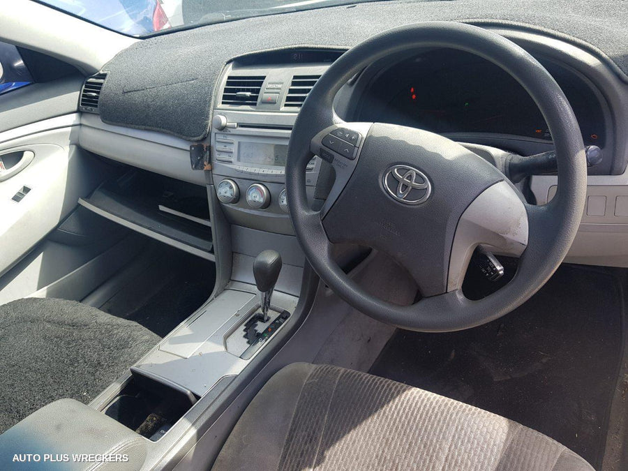 2006 TOYOTA AURION OVERFLOW BOTTLE