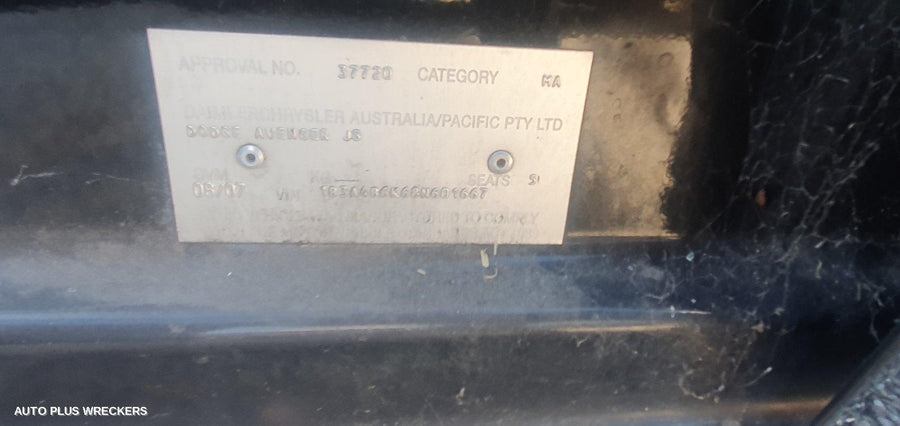 2007 Dodge Avenger Left Taillight