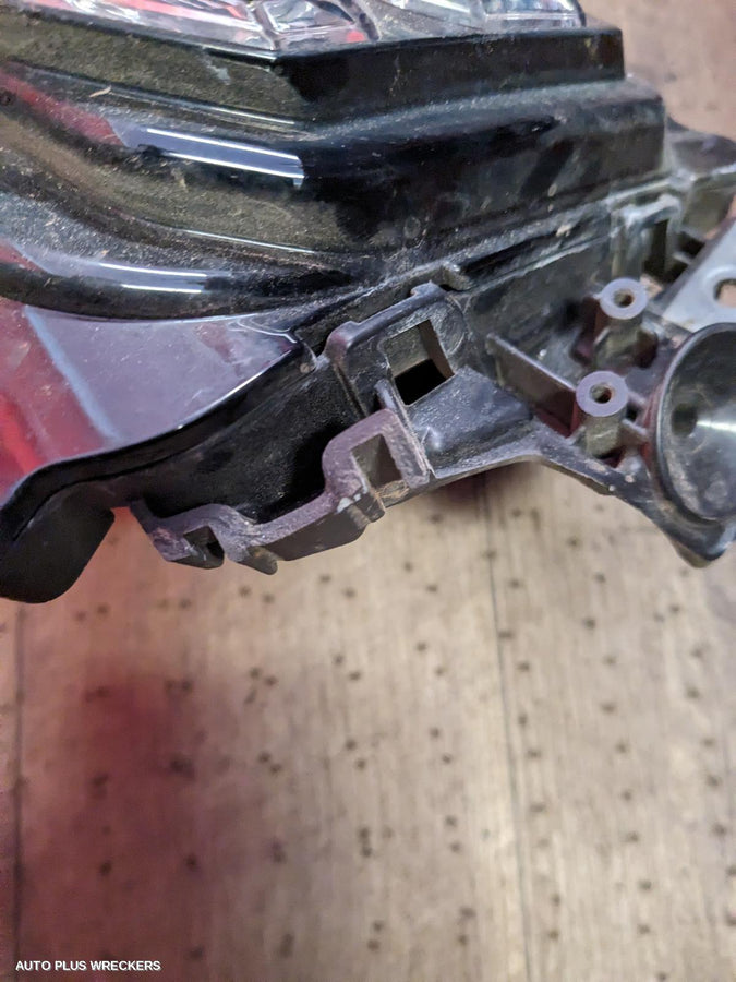 2020 Mitsubishi Asx Left Indicator Fog Side