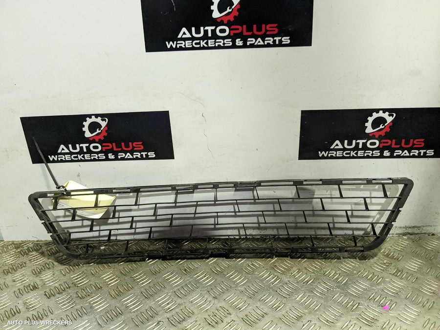 2014 NISSAN PULSAR GRILLE