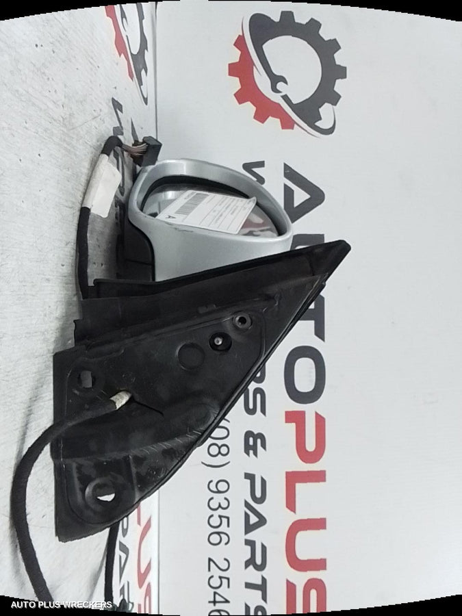 2006-2011 Volkswagen Jetta Left Door Mirror