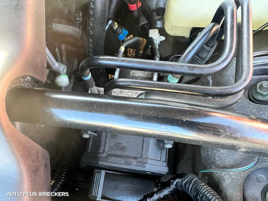 2006 Mazda Rx8 F Bar Reinforc Brack