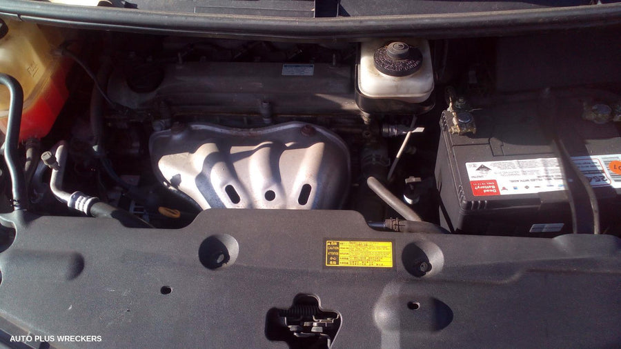 2007 Toyota Tarago Bonnet