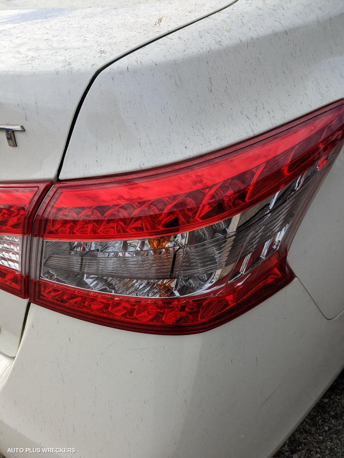 2015 Nissan Pulsar Left Rear Door Window