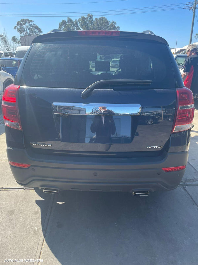 2018 Holden Captiva Right Front Window Reg Motor