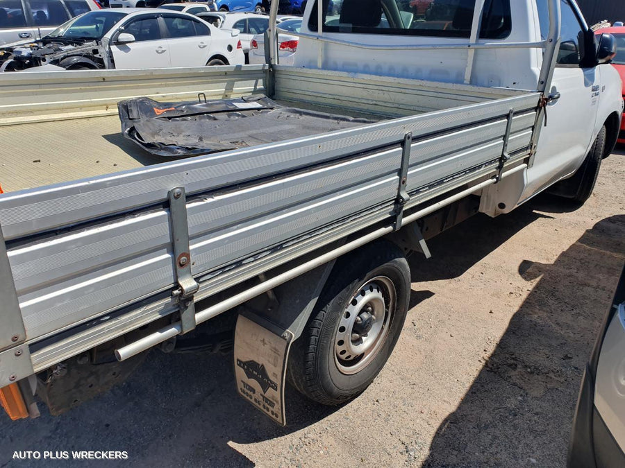 2008 Toyota Hilux Sunvisor