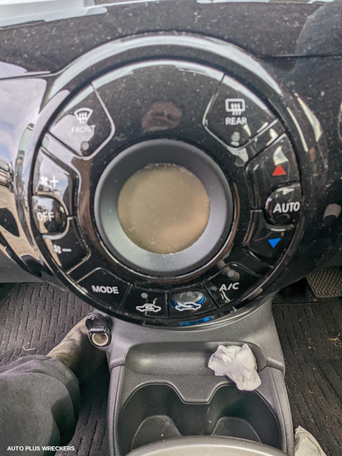 2017 Nissan Note Left Rear Door Sliding