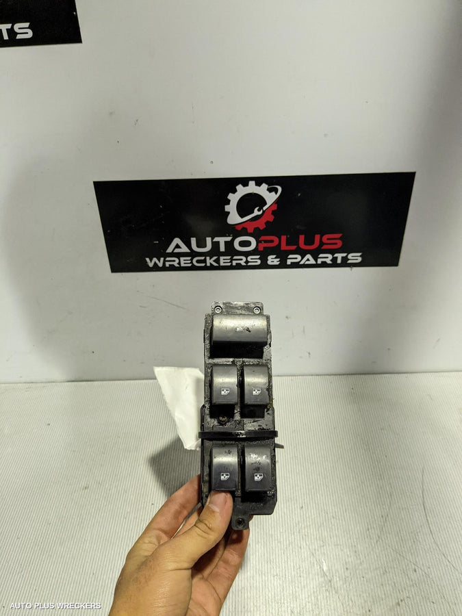 2008 Holden Captiva Pwr Dr Wind Switch