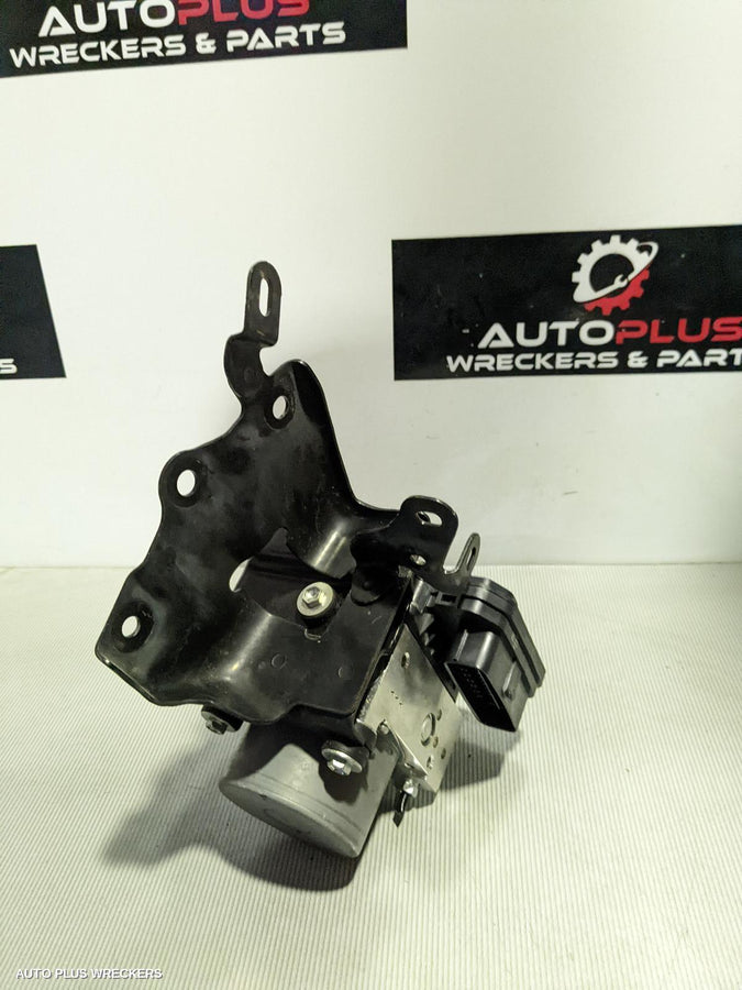 2018 Toyota Rav4 Abs Pump Modulator