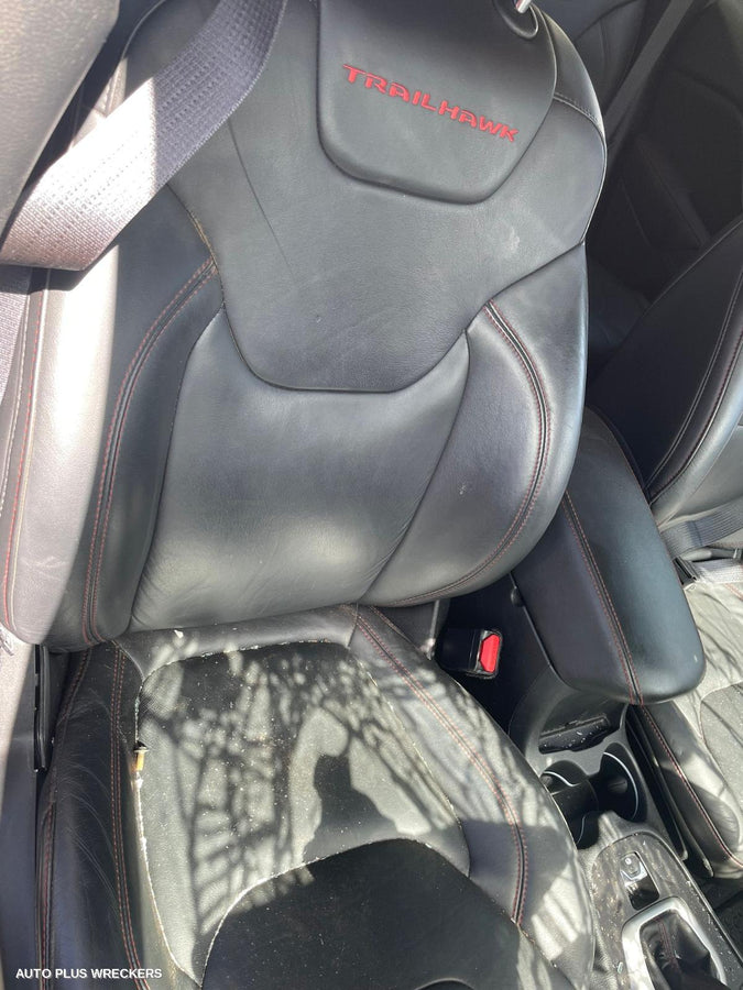 2016 Jeep Cherokee Wheel Arch Flare