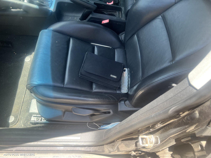 2011 Audi A3 Left Front Door