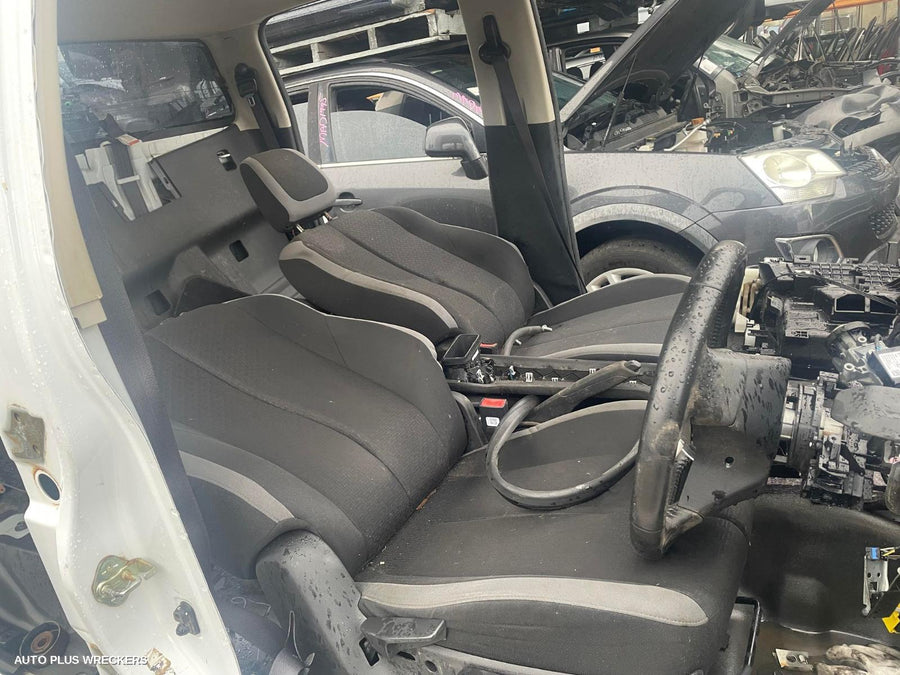 2017 Holden Colorado Misc Switch Relay