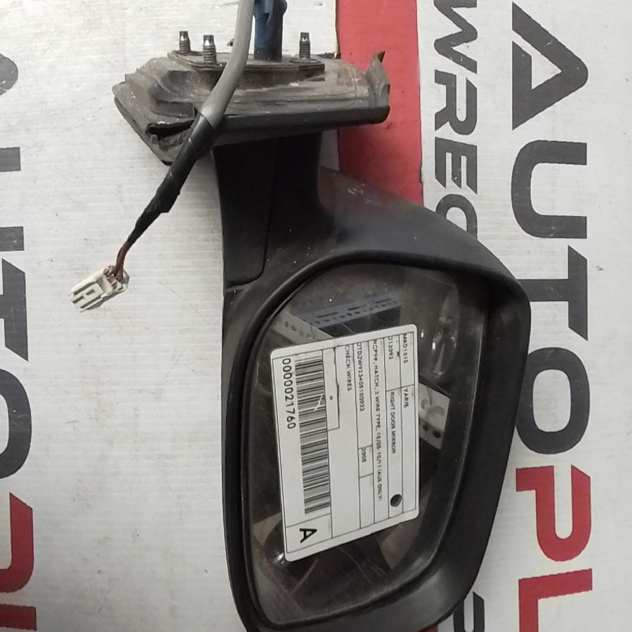 2005-2011 Toyota Yaris Right Door Mirror