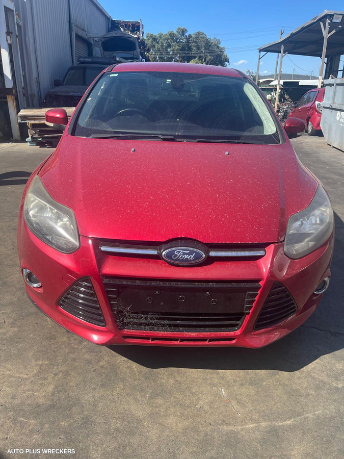 2011-2015 Ford Focus Left Front Door Window