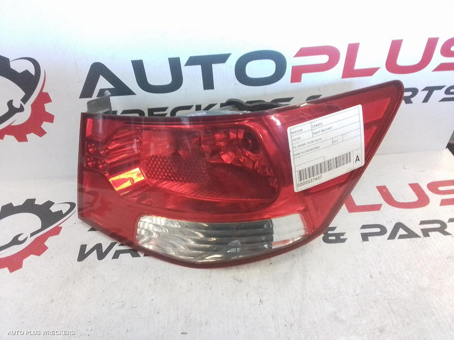 2012 Kia Cerato Right Taillight