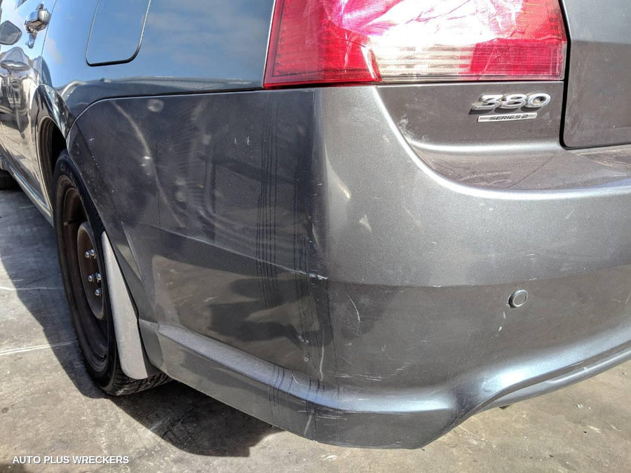 2007 Mitsubishi 380 Right Front Door