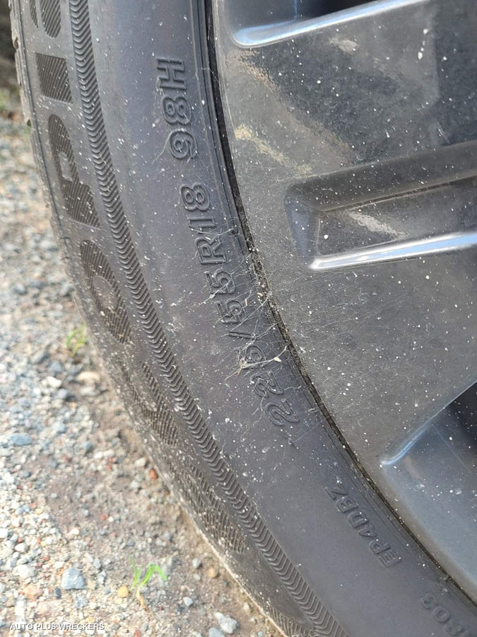 2021 Mitsubishi Asx Headrest