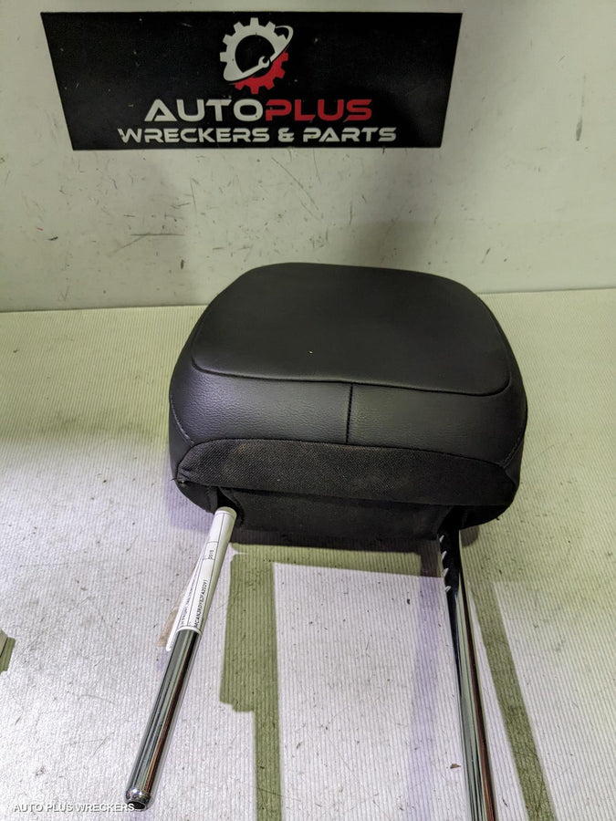 2017-2023 Jeep Compass Headrest