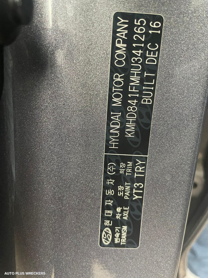 2017 Hyundai Elantra Throttle Body