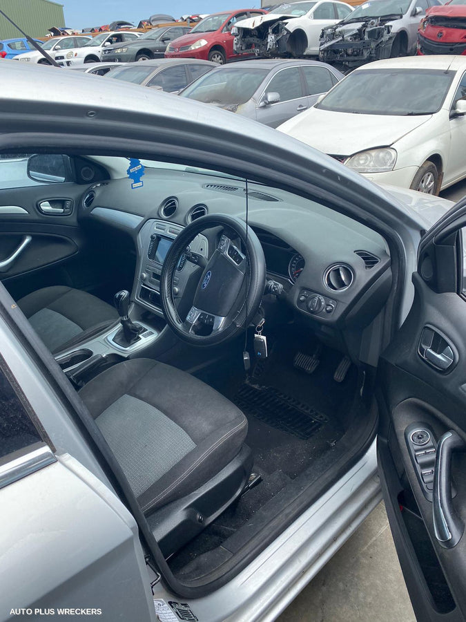 2010 Ford Mondeo Radio Cd Dvd Sat Tv