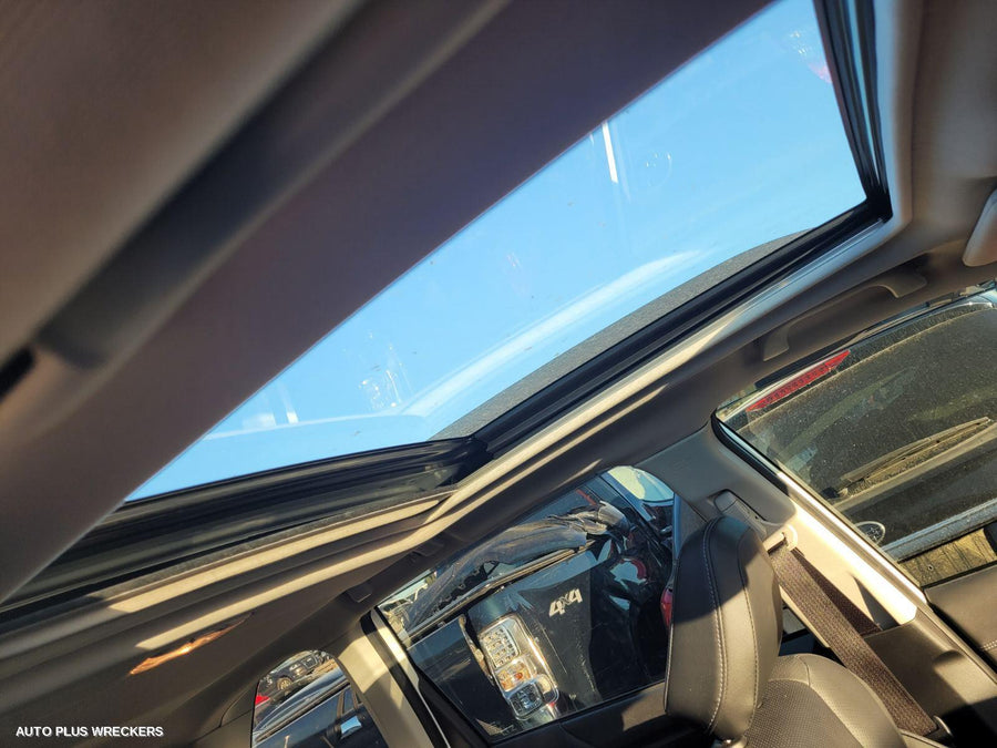 2019 Subaru Forester Left Driveshaft