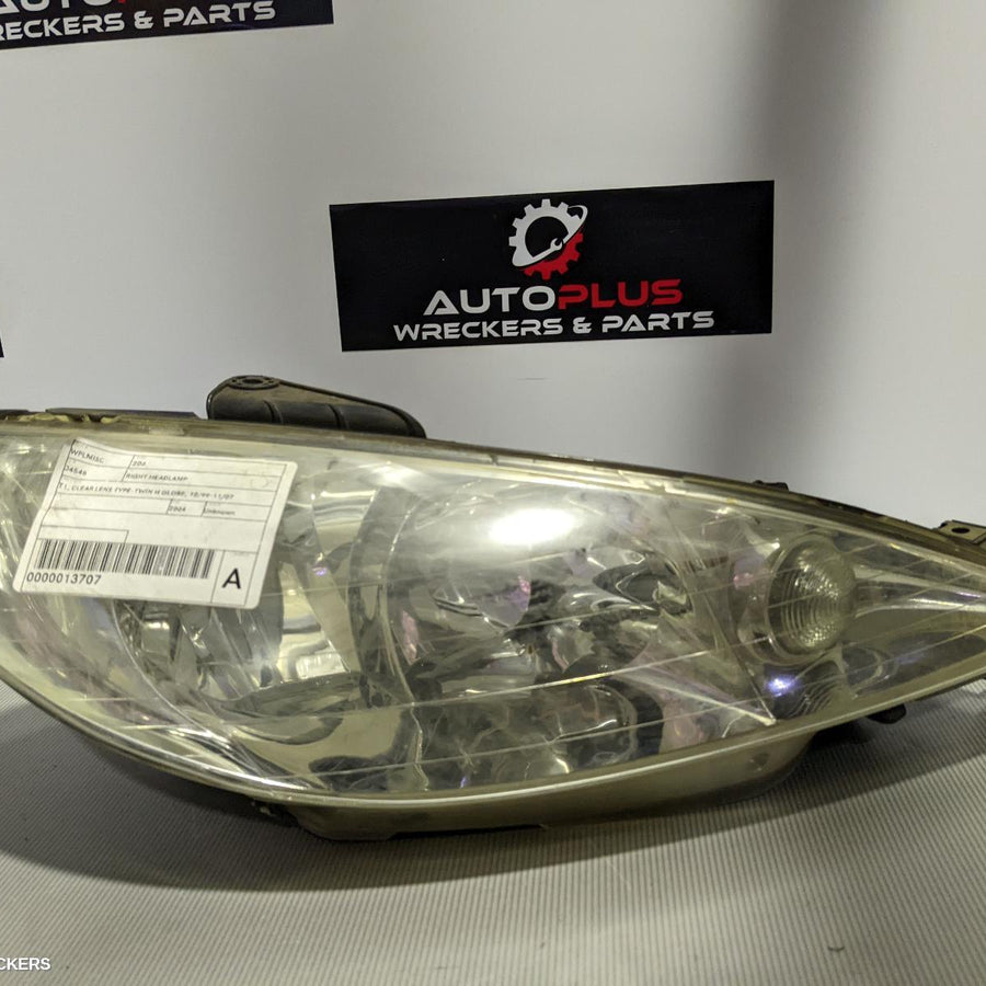 2004 Peugeot 206 Right Headlamp