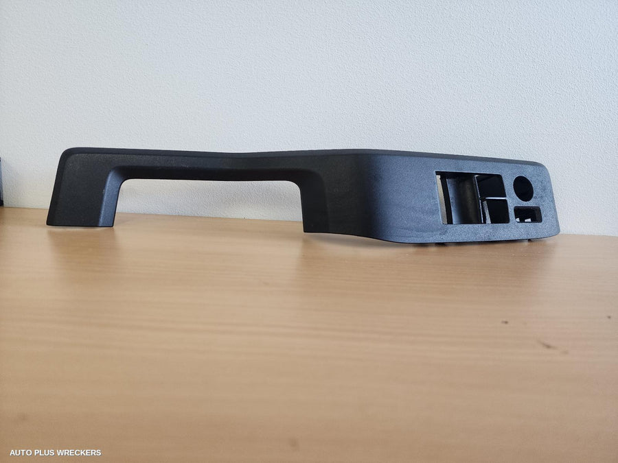 2022 Toyota Hiace Pwr Dr Wind Switch